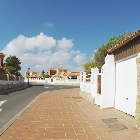 Casa vacanze Fuertebeds Villa Valeria